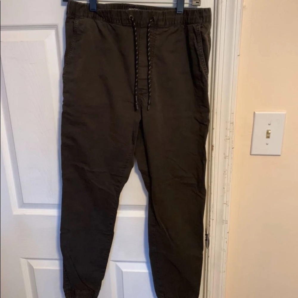 American eagle jogger pants